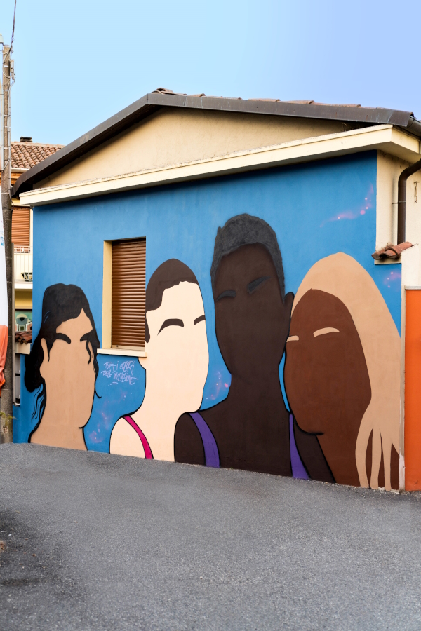 Photo of the Art completed in Italy as part of PPG COLORFUL COMMUNITIES project